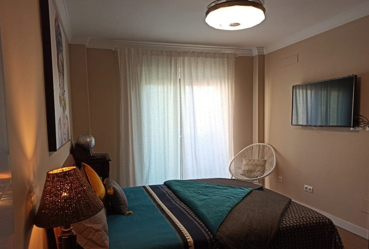 Photo 12 Middle Floor Apartment Benalmadena, Costa del Sol, Málaga – R4506673