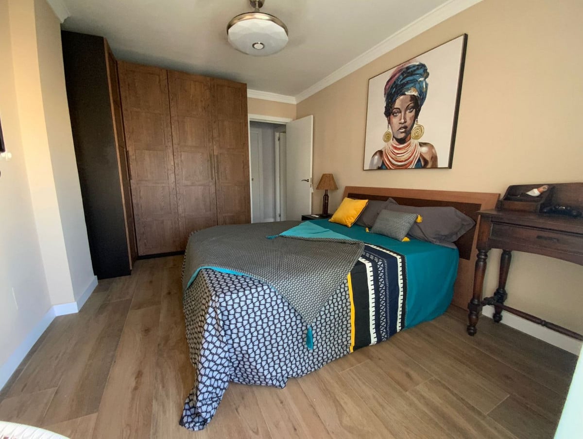 Photo 10 Middle Floor Apartment Benalmadena, Costa del Sol, Málaga – R4506673