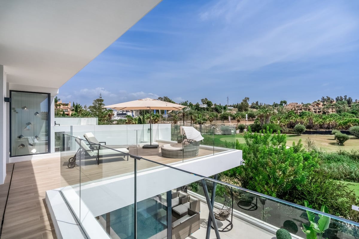 Photo 4 Detached Villa Atalaya, Costa del Sol, Málaga – R4818496