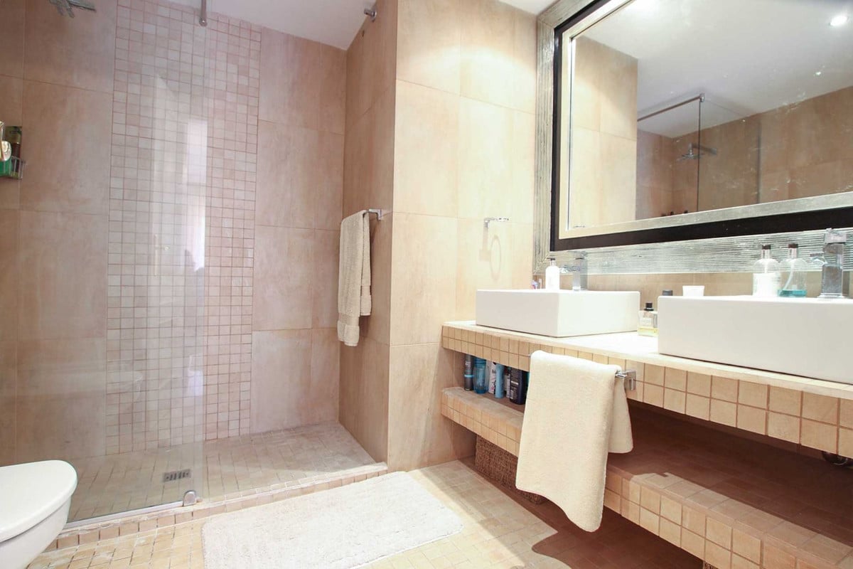 Photo 19 Townhouse Nueva Andalucía, Costa del Sol, Málaga – R4436005