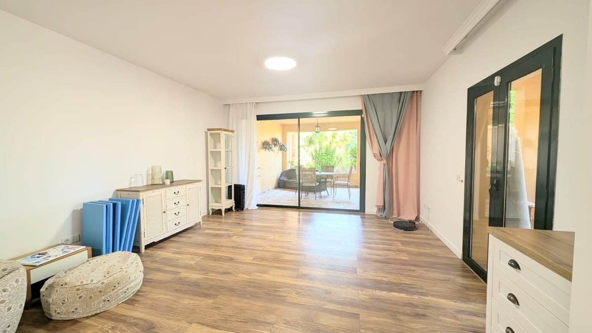 Photo 9 Ground Floor Apartment El Paraiso, Costa del Sol, Málaga – R4839745