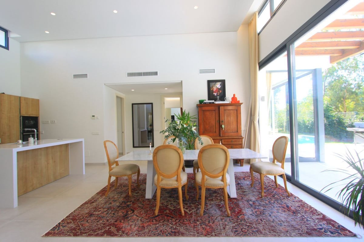 Photo 10 Detached Villa Atalaya, Costa del Sol, Málaga – R4847659