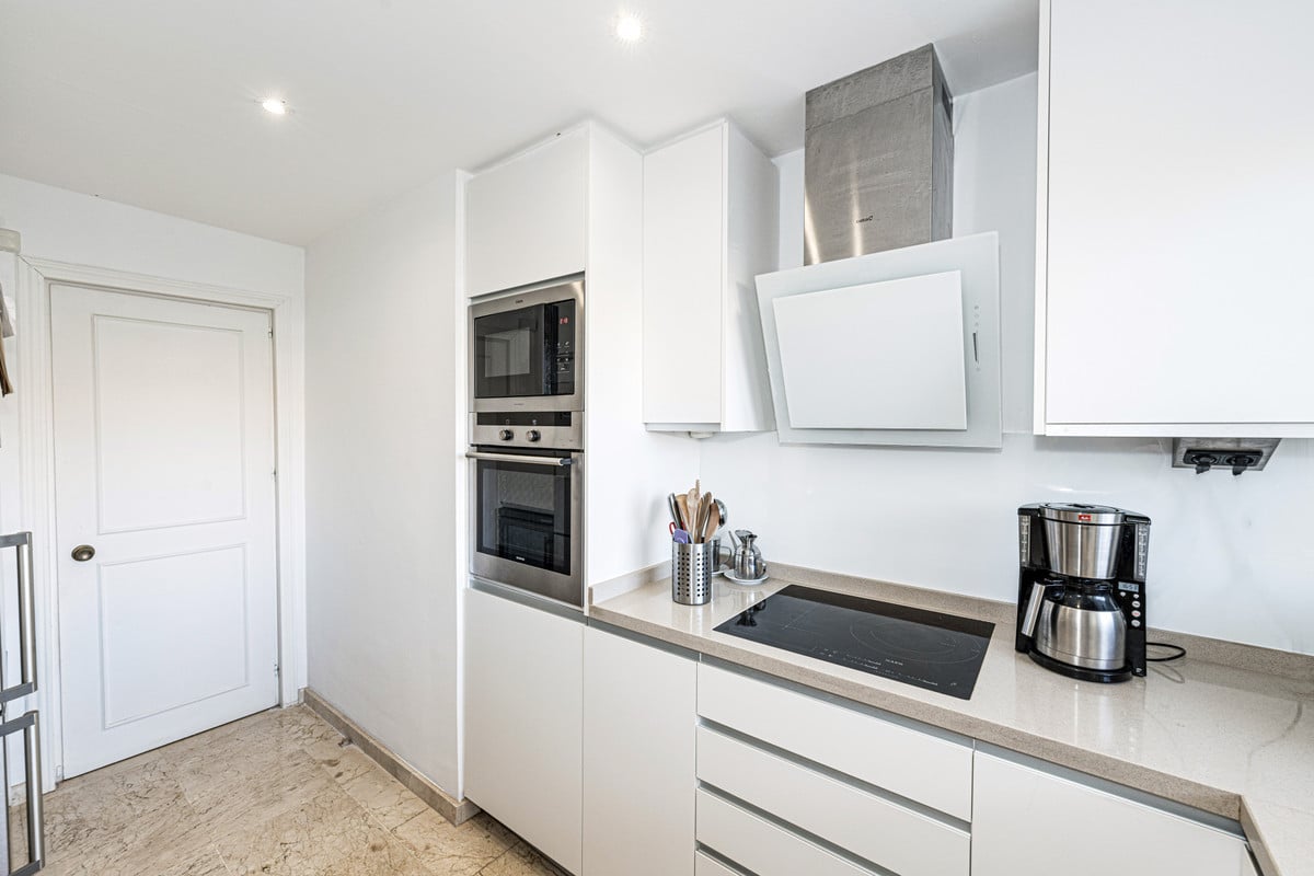 Photo 22 Middle Floor Apartment Guadalmina Alta, Costa del Sol, Málaga – R4847890
