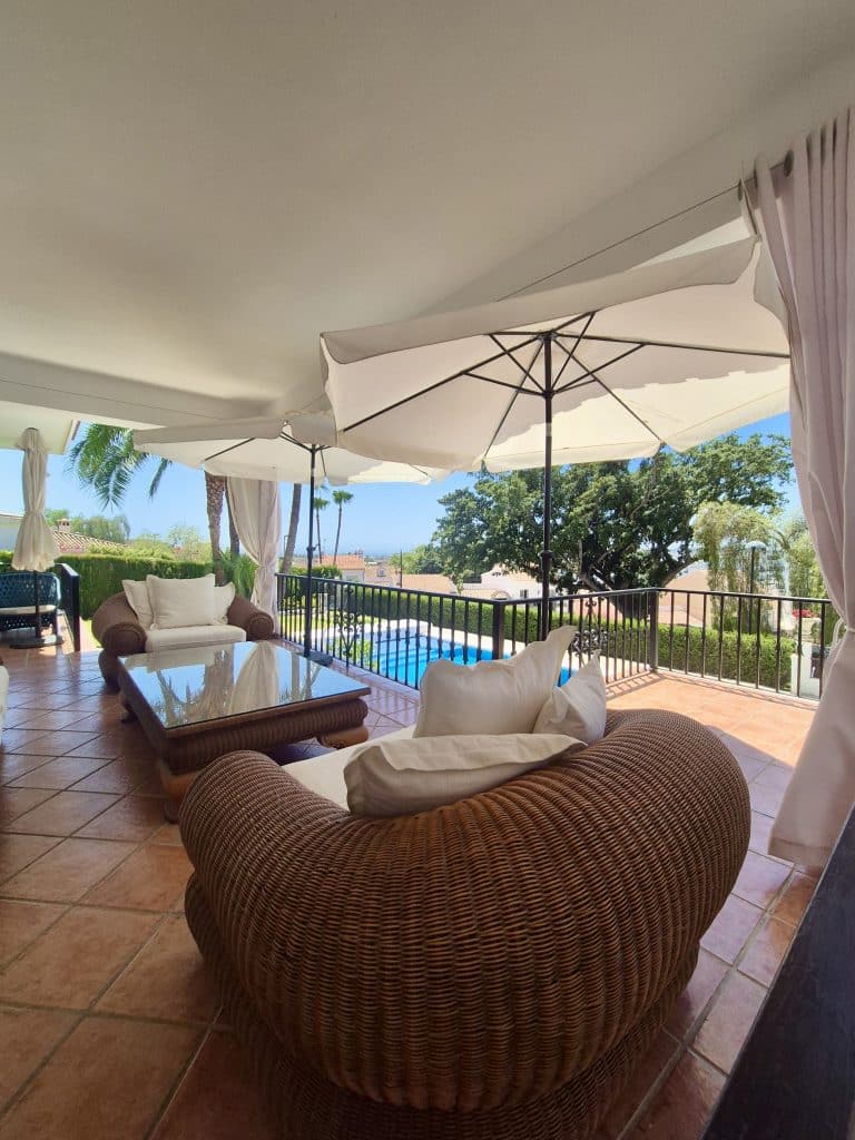 Photo 13 Timeless Elegance in La Campana, Marbella with amazing sea views – Villa del Carmen