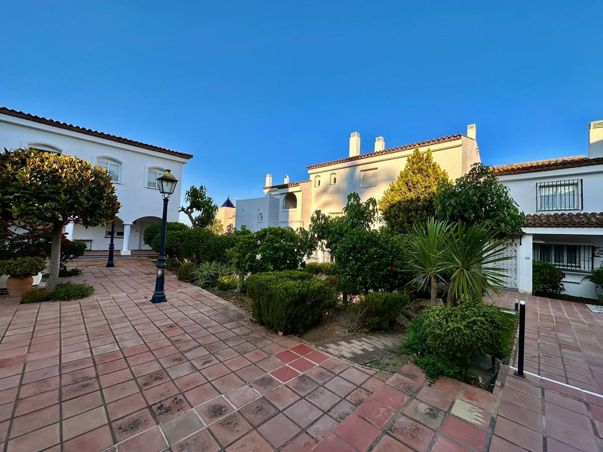 Photo 27 Townhouse El Paraiso, Costa del Sol, Málaga – R4884523