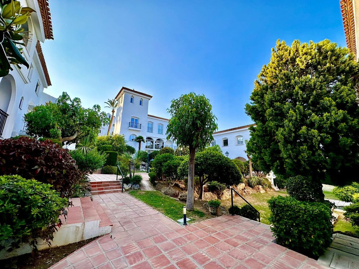 Photo 28 Townhouse El Paraiso, Costa del Sol, Málaga – R4884523