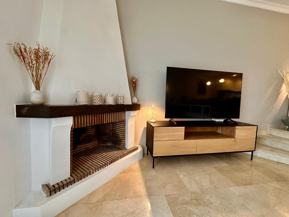 Photo 4 Townhouse El Paraiso, Costa del Sol, Málaga – R4884523
