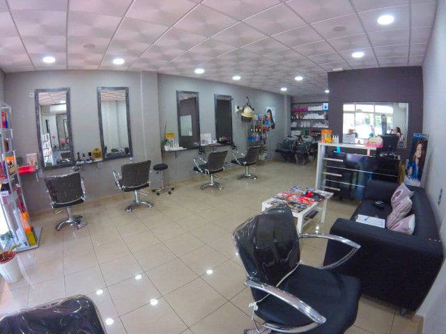 Photo 1 Hairdressers Benalmadena, Costa del Sol, Málaga – R3953920