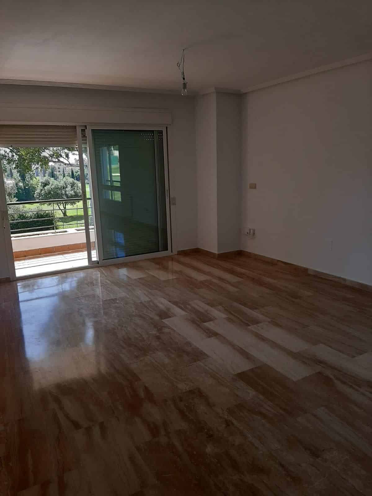 Photo 12 Middle Floor Apartment Guadalmina Alta, Costa del Sol, Málaga – R4898866