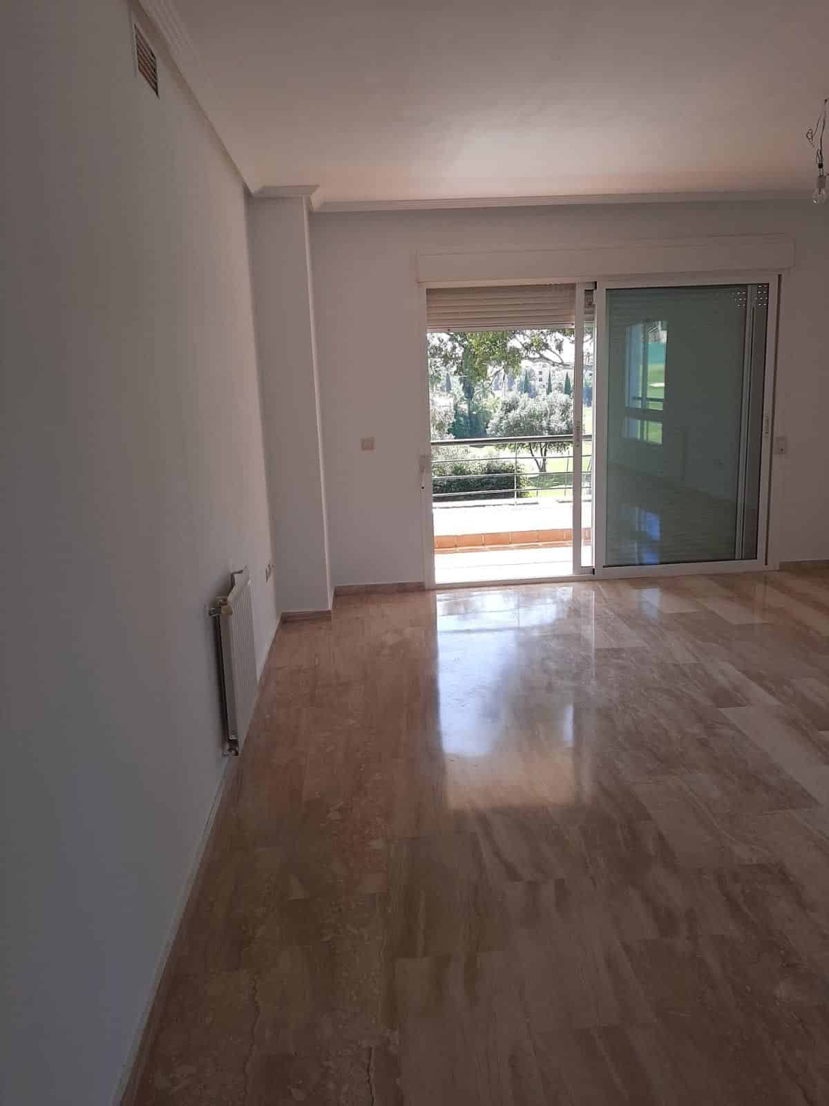 Photo 15 Middle Floor Apartment Guadalmina Alta, Costa del Sol, Málaga – R4898866