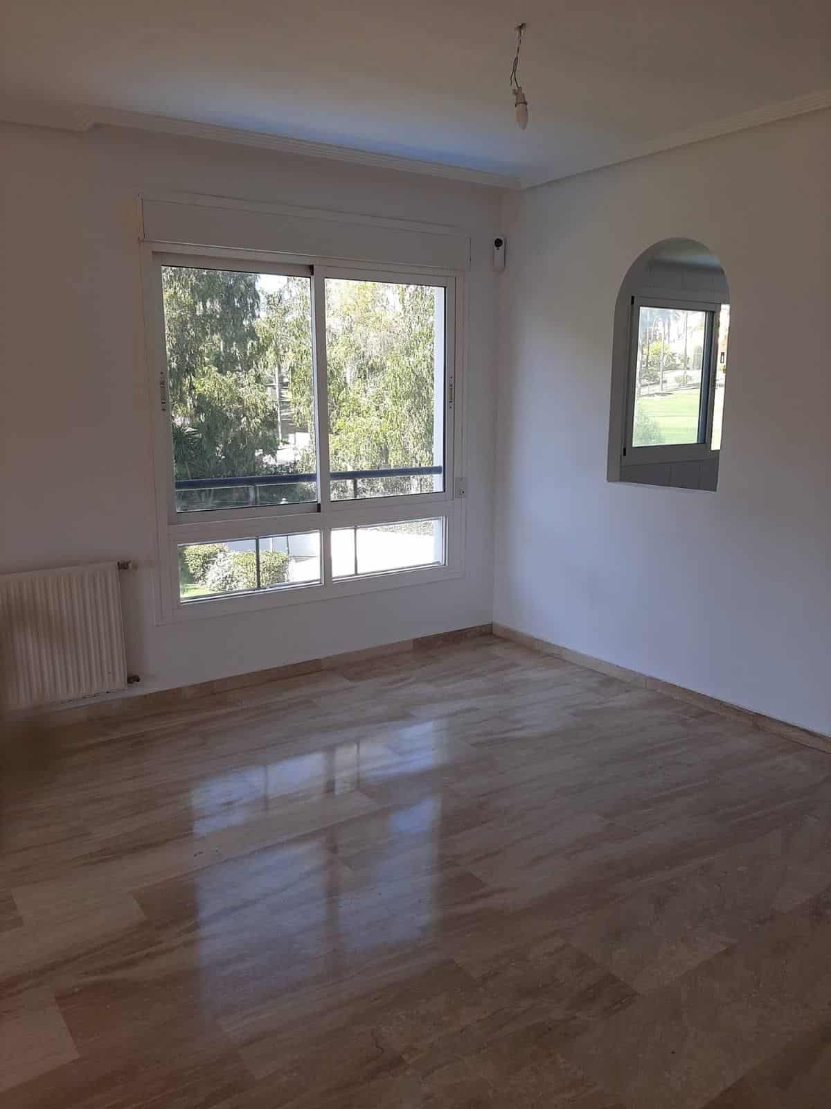 Photo 16 Middle Floor Apartment Guadalmina Alta, Costa del Sol, Málaga – R4898866