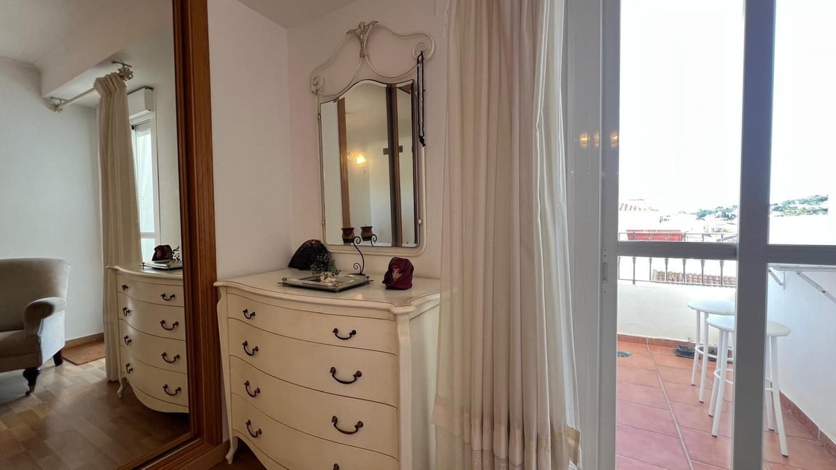 Photo 28 Middle Floor Apartment Benalmadena, Costa del Sol, Málaga – R4914910