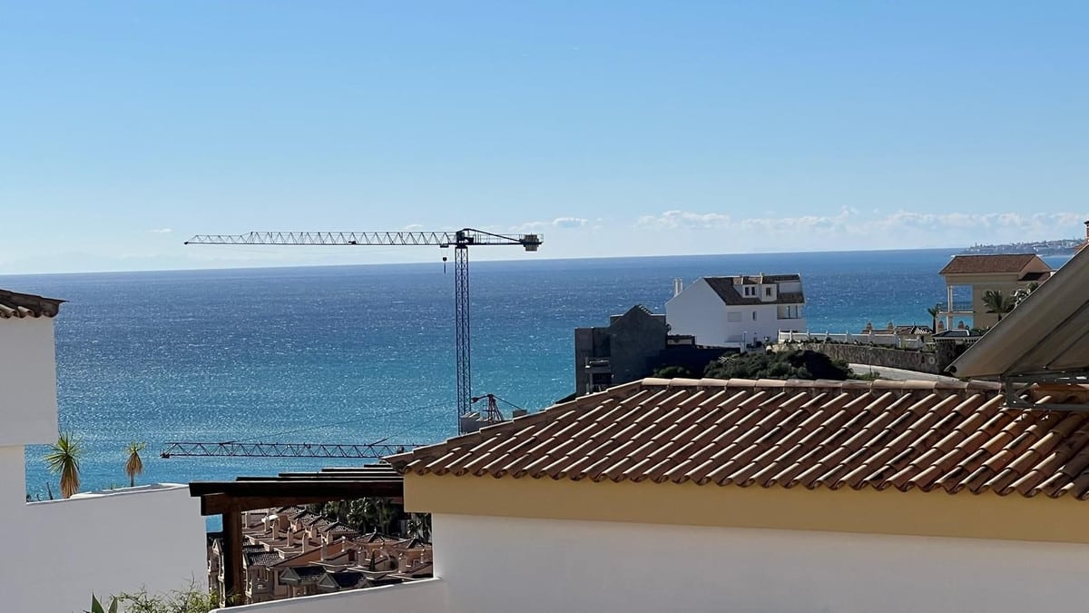 Photo 42 Middle Floor Apartment Benalmadena, Costa del Sol, Málaga – R4914910