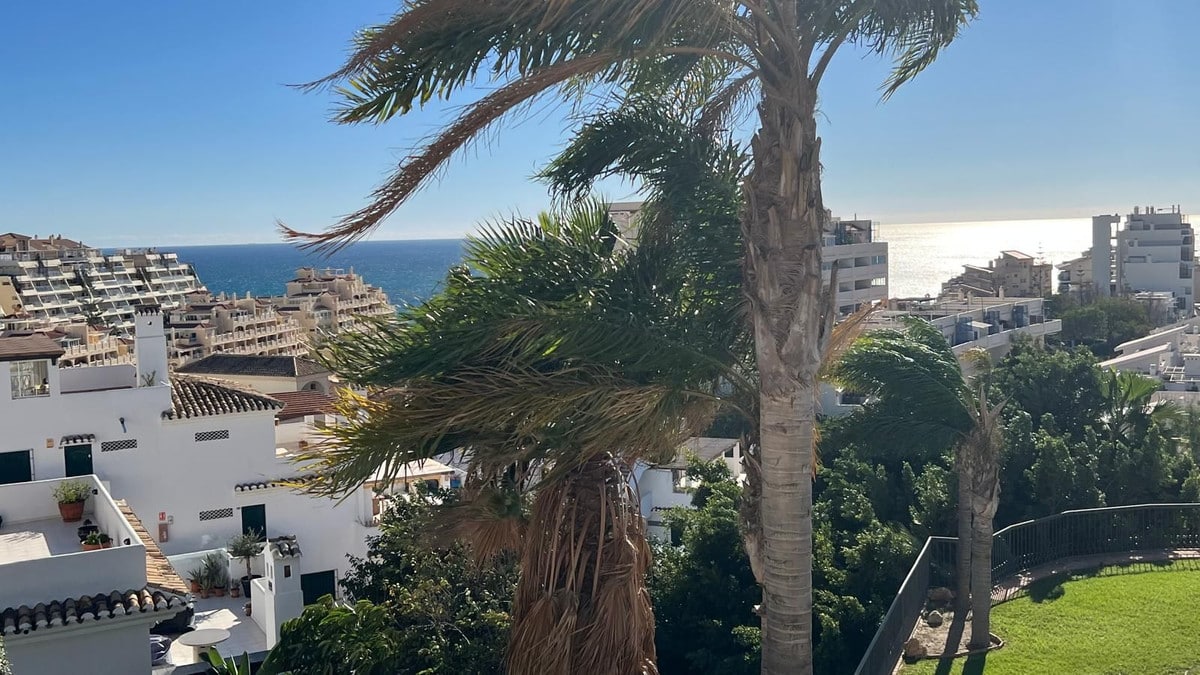 Photo 47 Middle Floor Apartment Benalmadena, Costa del Sol, Málaga – R4914910