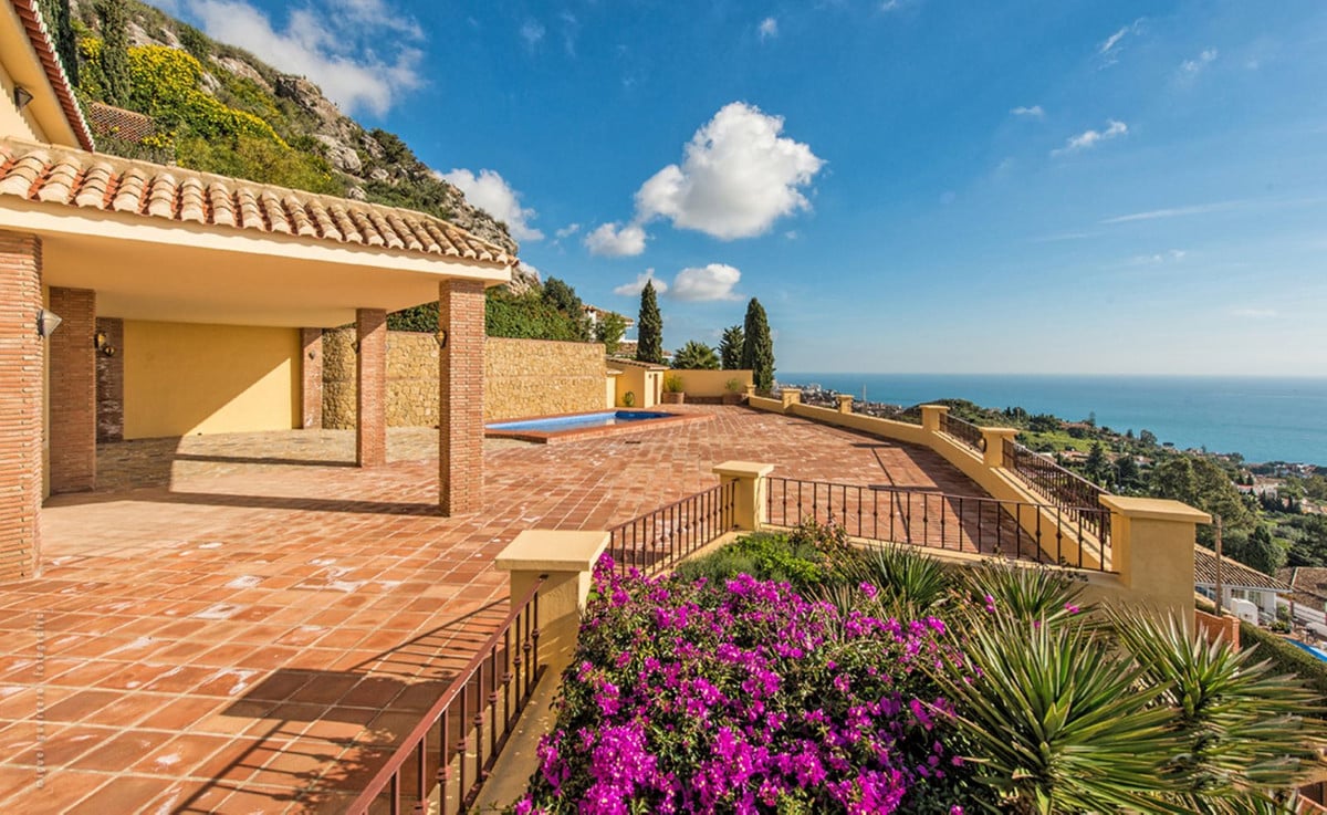 Photo 1 Detached Villa Benalmadena, Costa del Sol, Málaga – R4307848