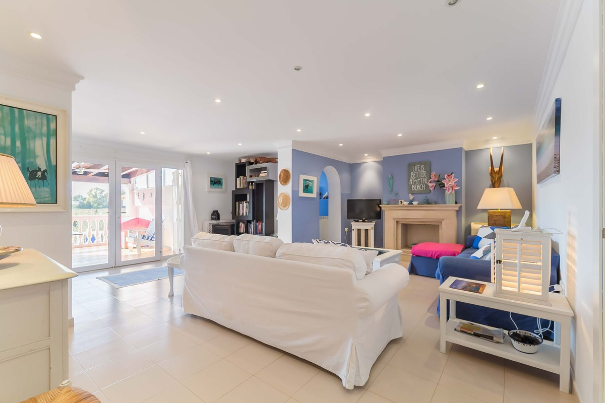 Photo 18 Detached Villa Guadalmina Alta, Costa del Sol, Málaga – R4964929