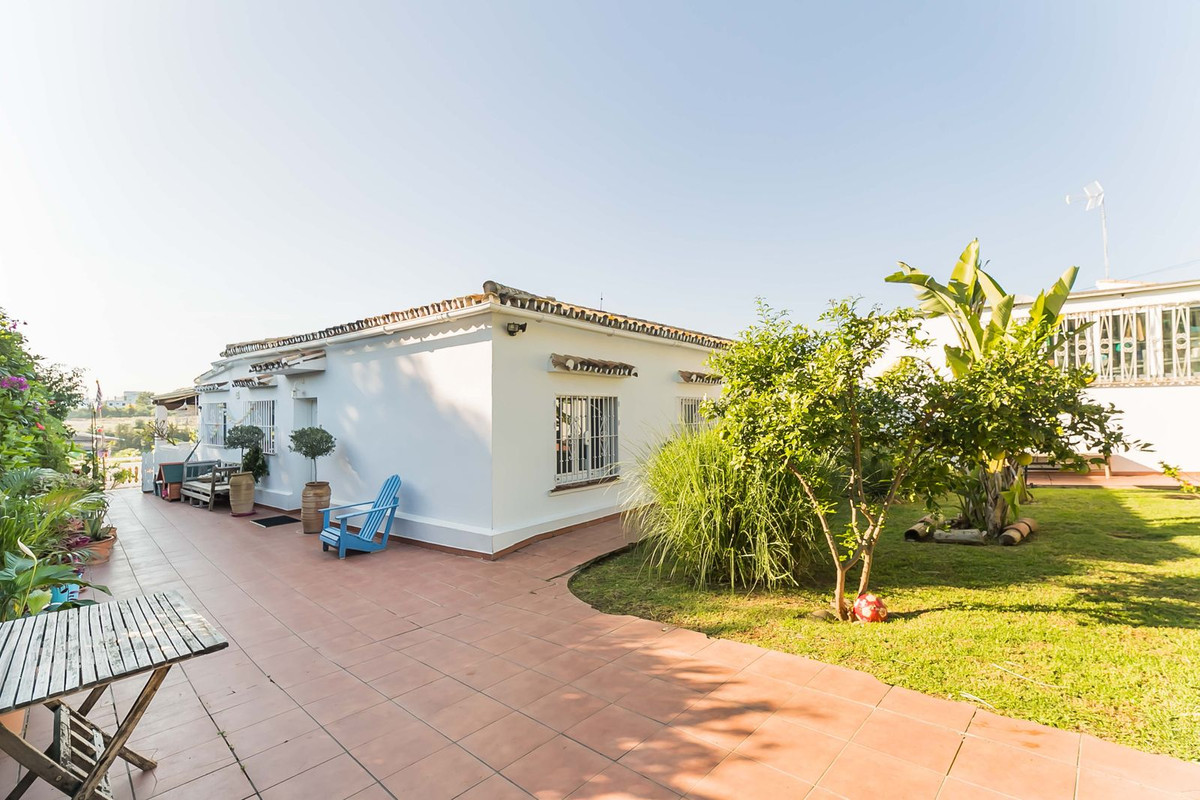 Photo 19 Detached Villa Guadalmina Alta, Costa del Sol, Málaga – R4964929