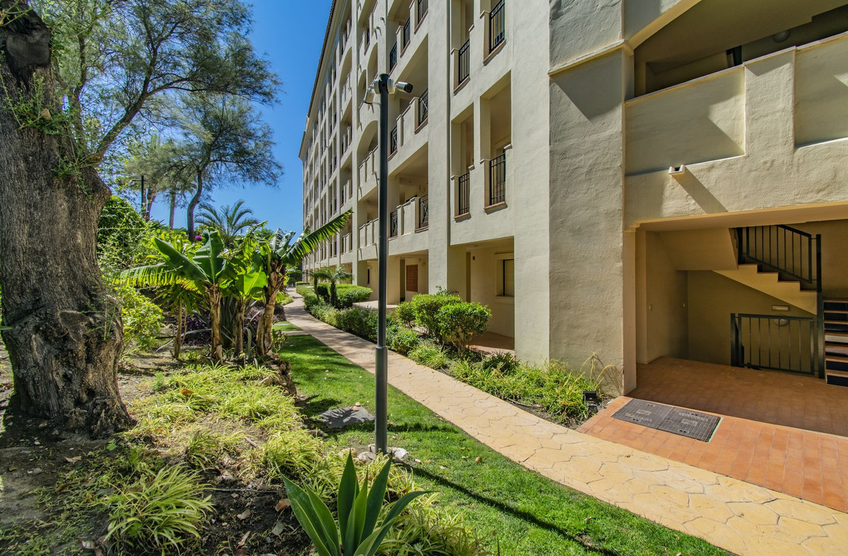 Photo 21 Middle Floor Apartment Guadalmina Alta, Costa del Sol, Málaga – R4766056