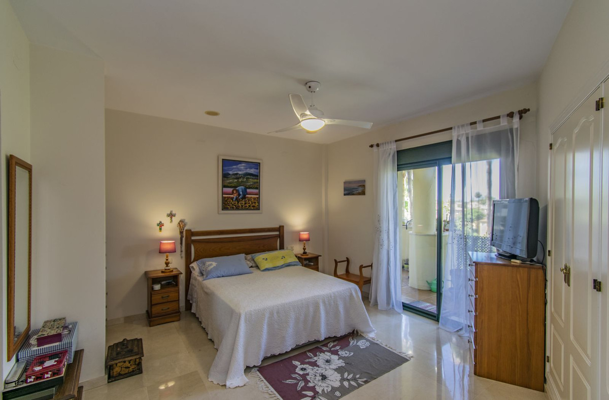 Photo 5 Middle Floor Apartment Guadalmina Alta, Costa del Sol, Málaga – R4766056