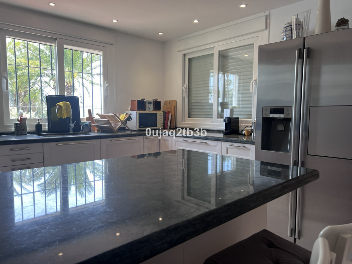 Photo 9 Duplex Nueva Andalucía, Costa del Sol, Málaga – R4896064