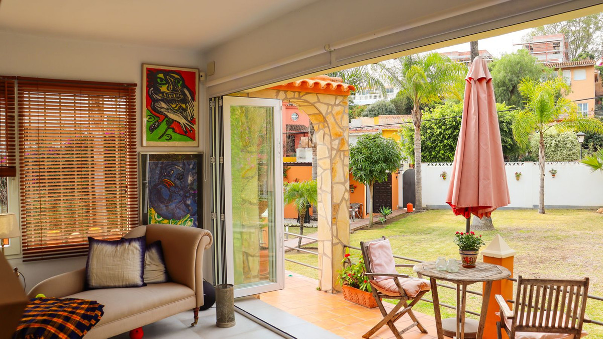 Photo 12 Detached Villa Nueva Andalucía, Costa del Sol, Málaga – R4645723