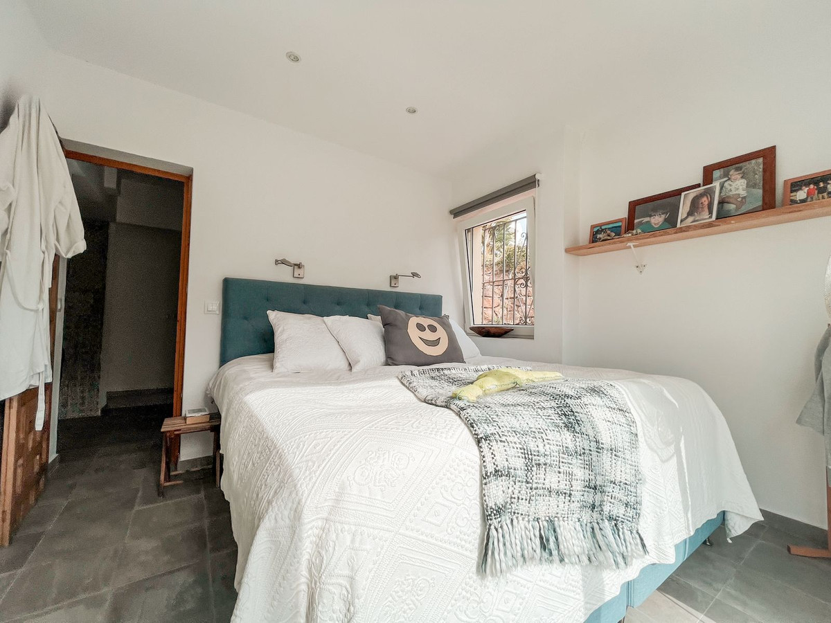 Photo 16 Detached Villa Nueva Andalucía, Costa del Sol, Málaga – R4645723