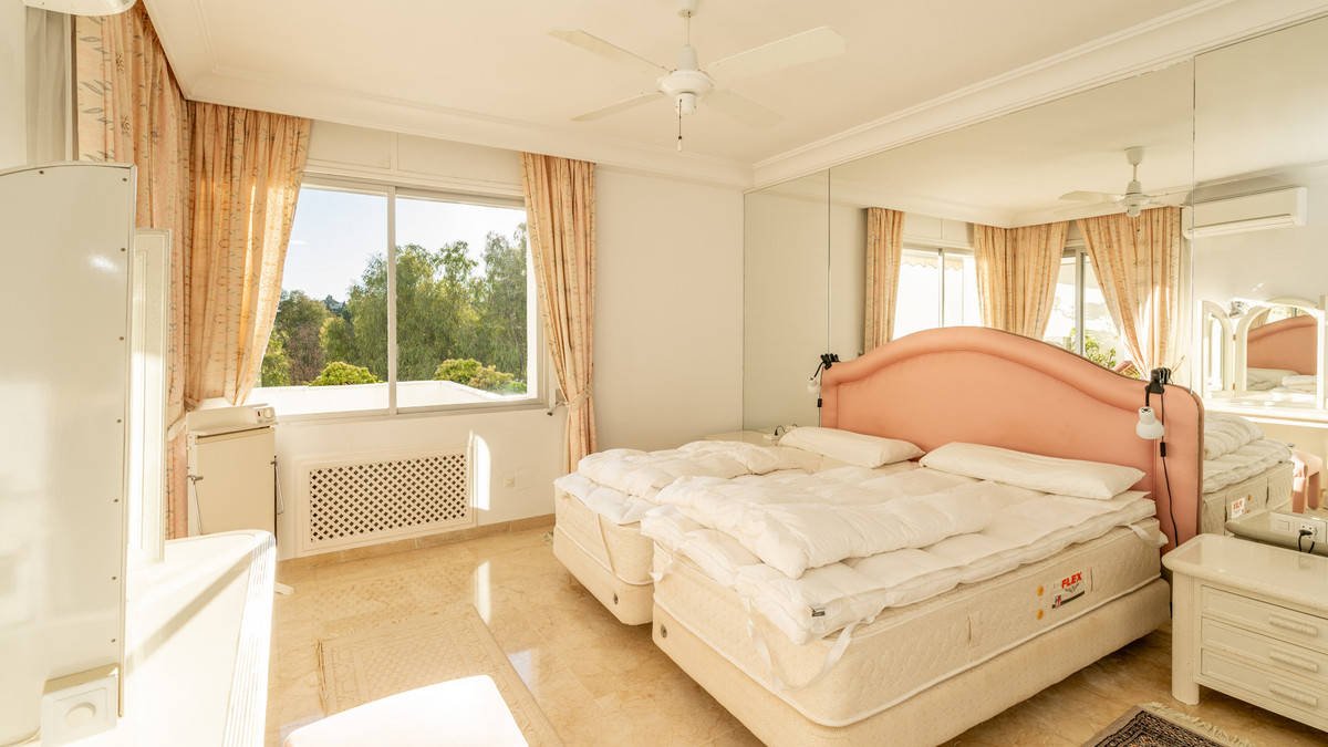 Photo 15 Middle Floor Apartment Guadalmina Alta, Costa del Sol, Málaga – R4897615