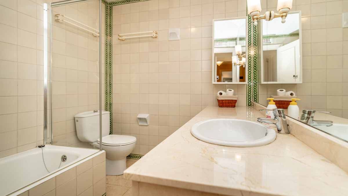 Photo 24 Middle Floor Apartment Guadalmina Alta, Costa del Sol, Málaga – R4897615