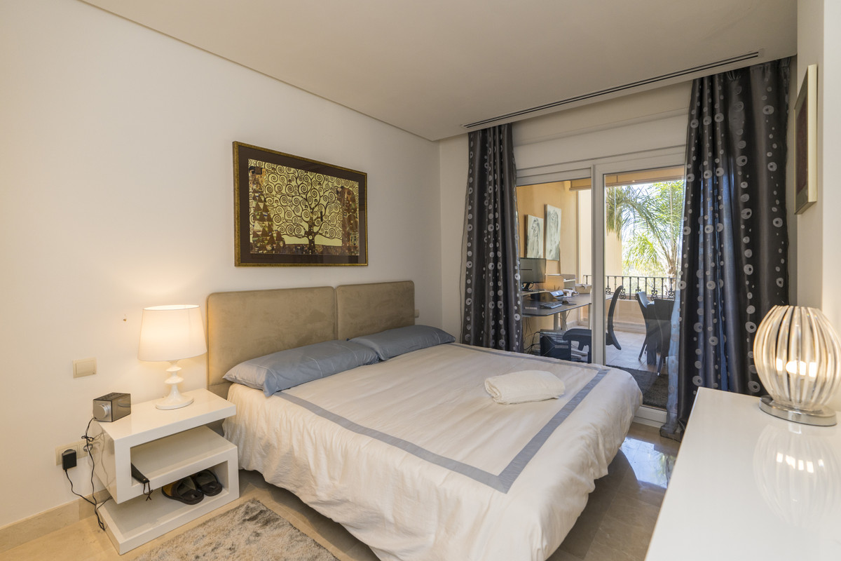 Photo 20 Ground Floor Apartment Nueva Andalucía, Costa del Sol, Málaga – R4673671