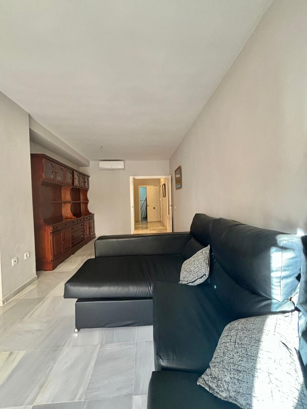 Photo 8 Middle Floor Apartment Nueva Andalucía, Costa del Sol, Málaga – R4798807
