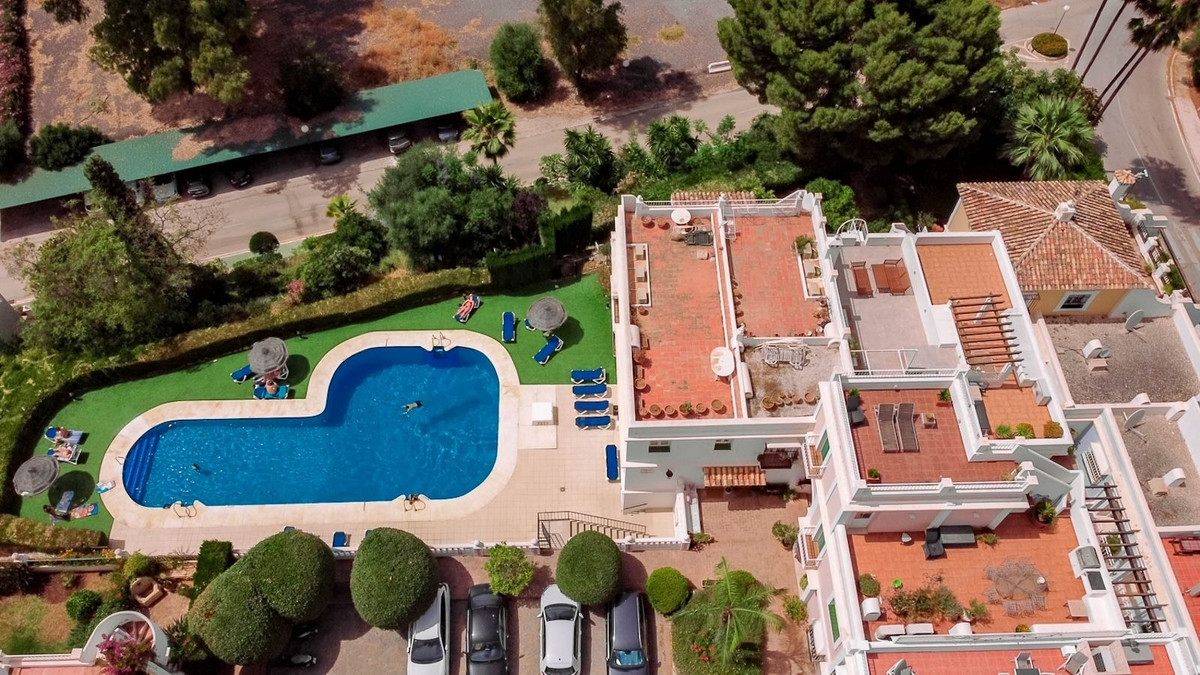 Photo 36 Top Floor Apartment Nueva Andalucía, Costa del Sol, Málaga – R4778362