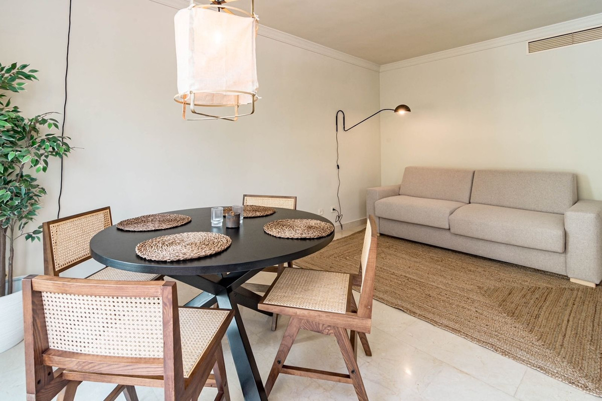 Photo 8 Top Floor Apartment Nueva Andalucía, Costa del Sol, Málaga – R4778362