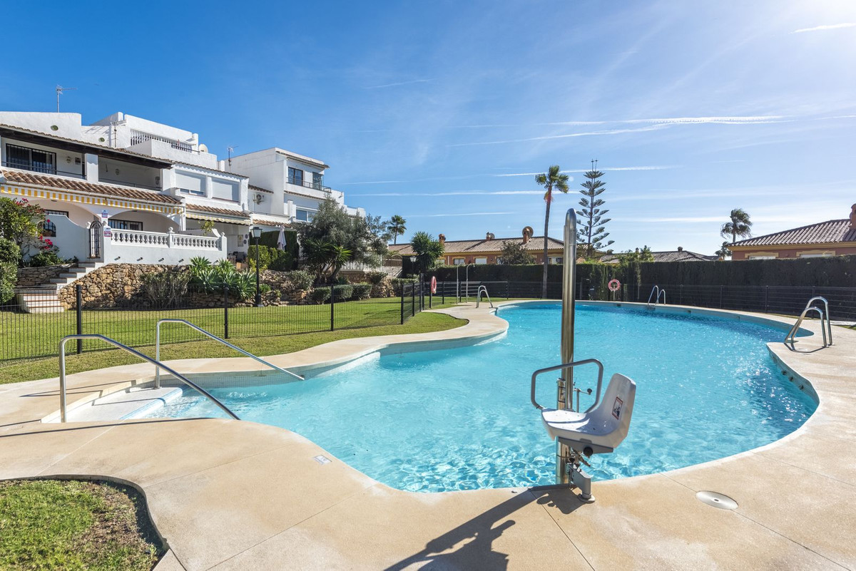 Photo 23 Semi-Detached House Atalaya, Costa del Sol, Málaga – R4850620