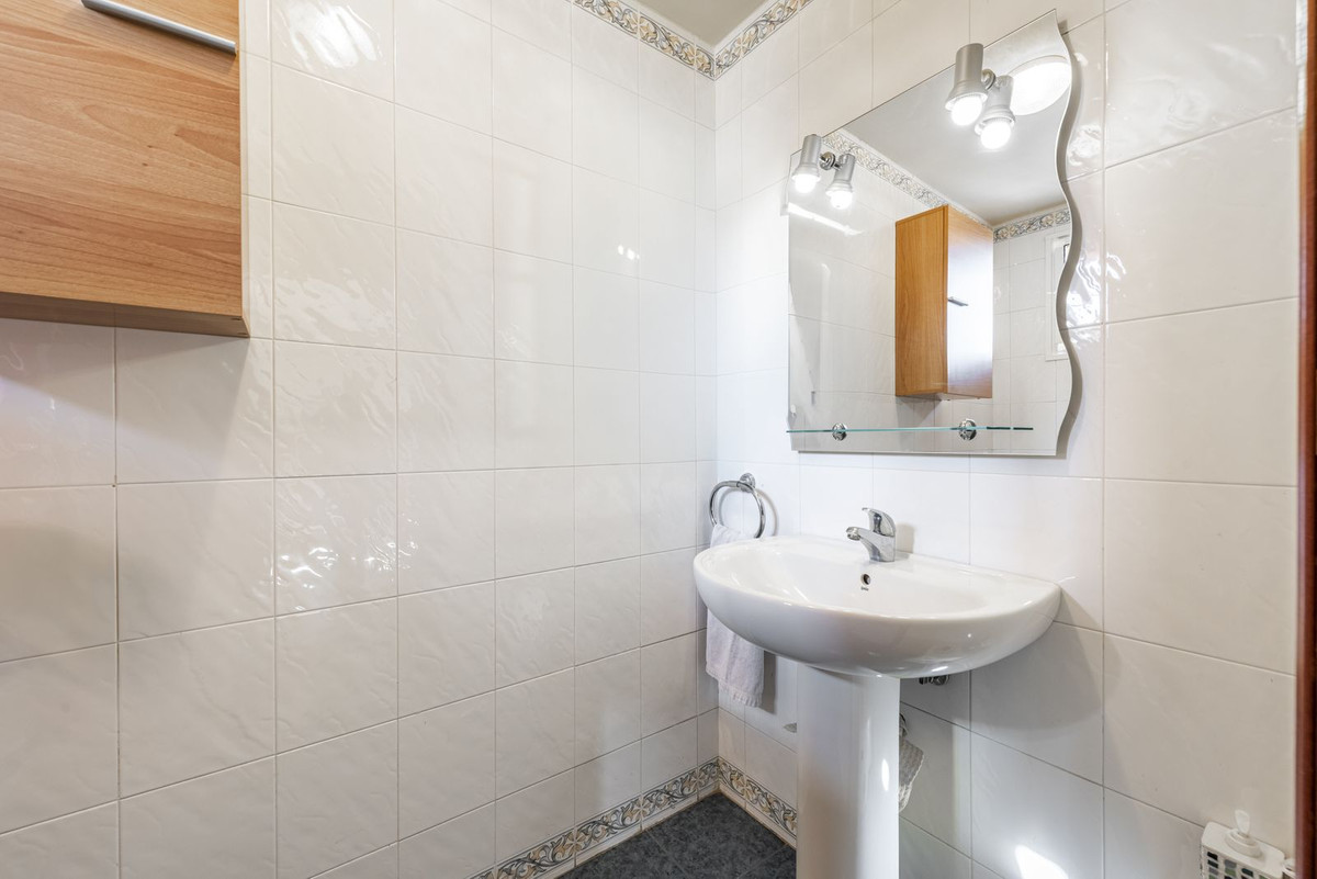 Photo 8 Semi-Detached House Atalaya, Costa del Sol, Málaga – R4850620