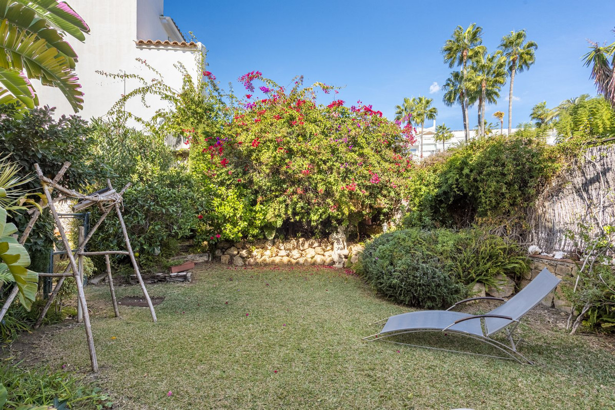 Photo 10 Semi-Detached House Atalaya, Costa del Sol, Málaga – R4850620