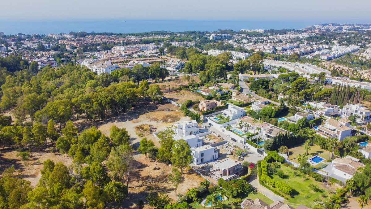 Photo 4 Detached Villa Atalaya, Costa del Sol, Málaga – R4014661