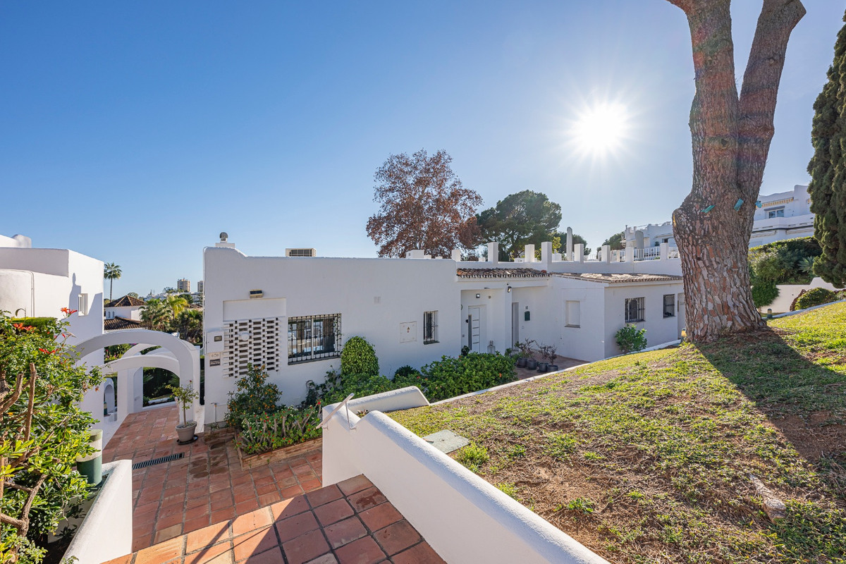 Photo 39 Townhouse Nueva Andalucía, Costa del Sol, Málaga – R4929157