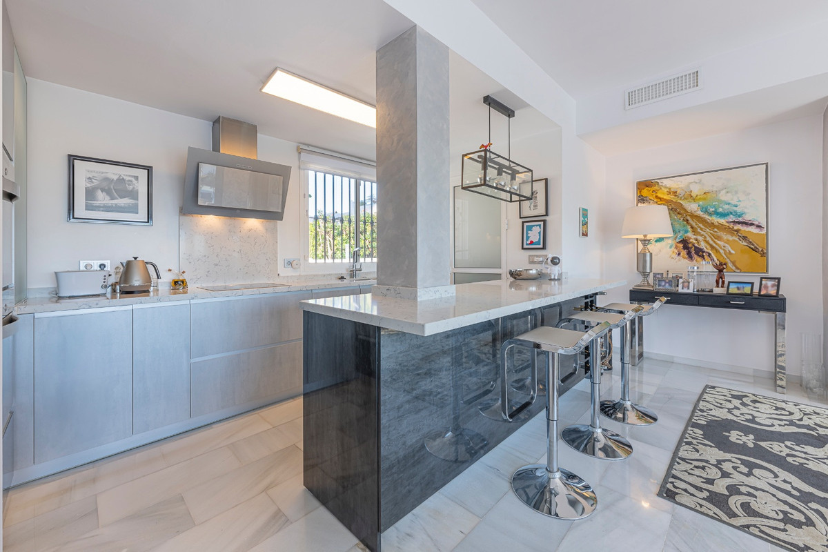 Photo 8 Townhouse Nueva Andalucía, Costa del Sol, Málaga – R4929157