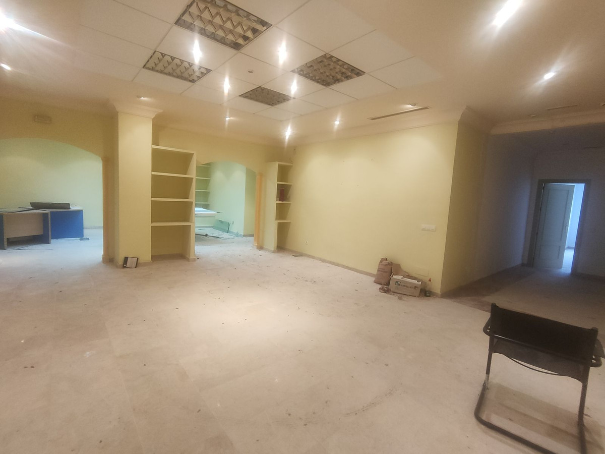 Photo 12 Business Guadalmina Alta, Costa del Sol, Málaga – R4745914