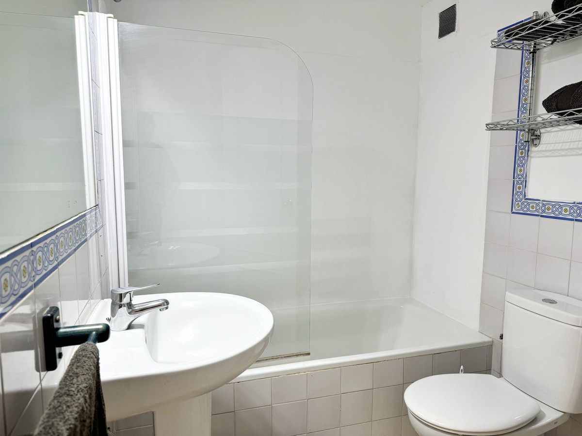 Photo 9 Middle Floor Apartment Guadalmina Alta, Costa del Sol, Málaga – R4608409