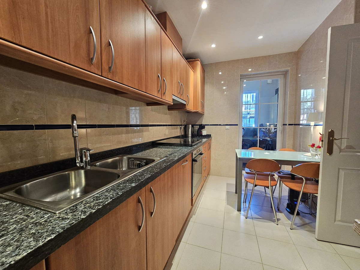 Photo 18 Semi-Detached House Guadalmina Alta, Costa del Sol, Málaga – R4927927