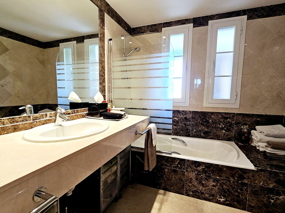 Photo 25 Semi-Detached House Guadalmina Alta, Costa del Sol, Málaga – R4927927