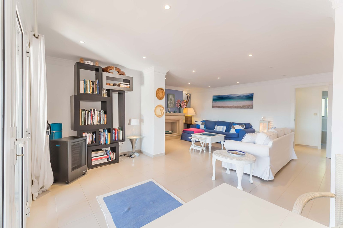Photo 12 Detached Villa Guadalmina Alta, Costa del Sol, Málaga – R4875772