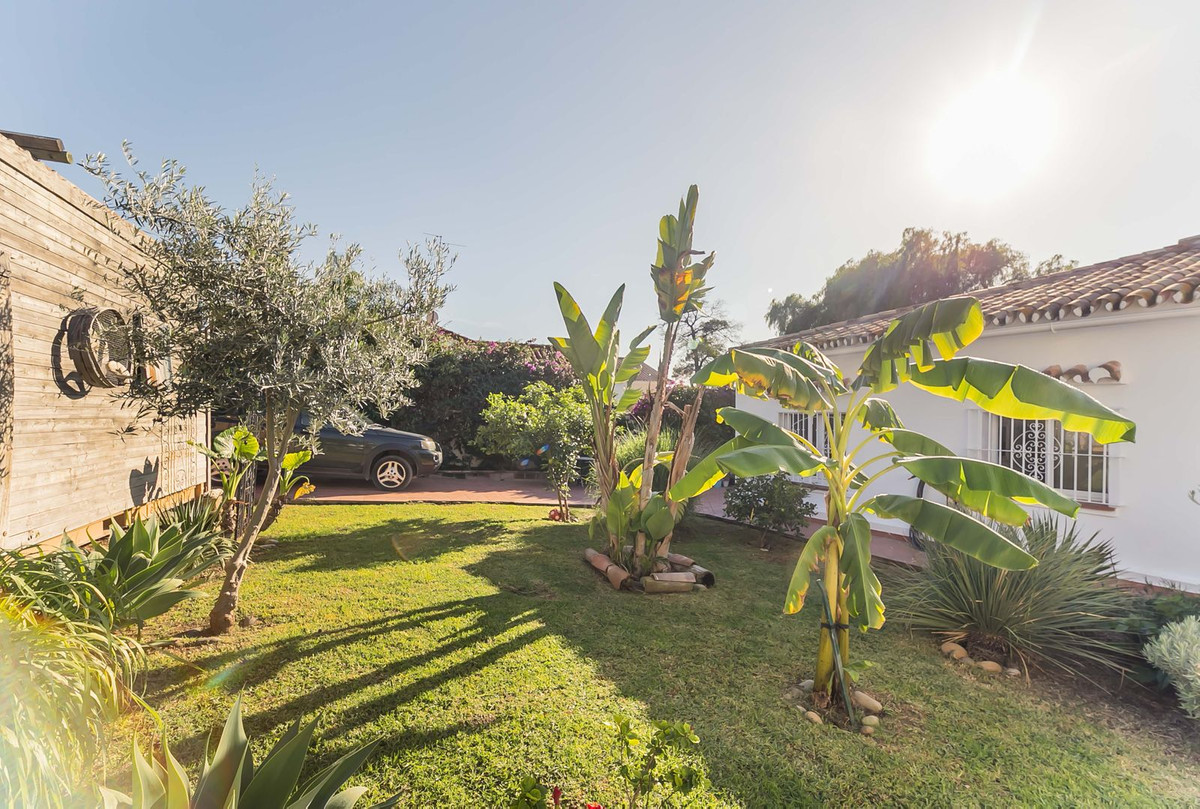 Photo 31 Detached Villa Guadalmina Alta, Costa del Sol, Málaga – R4875772