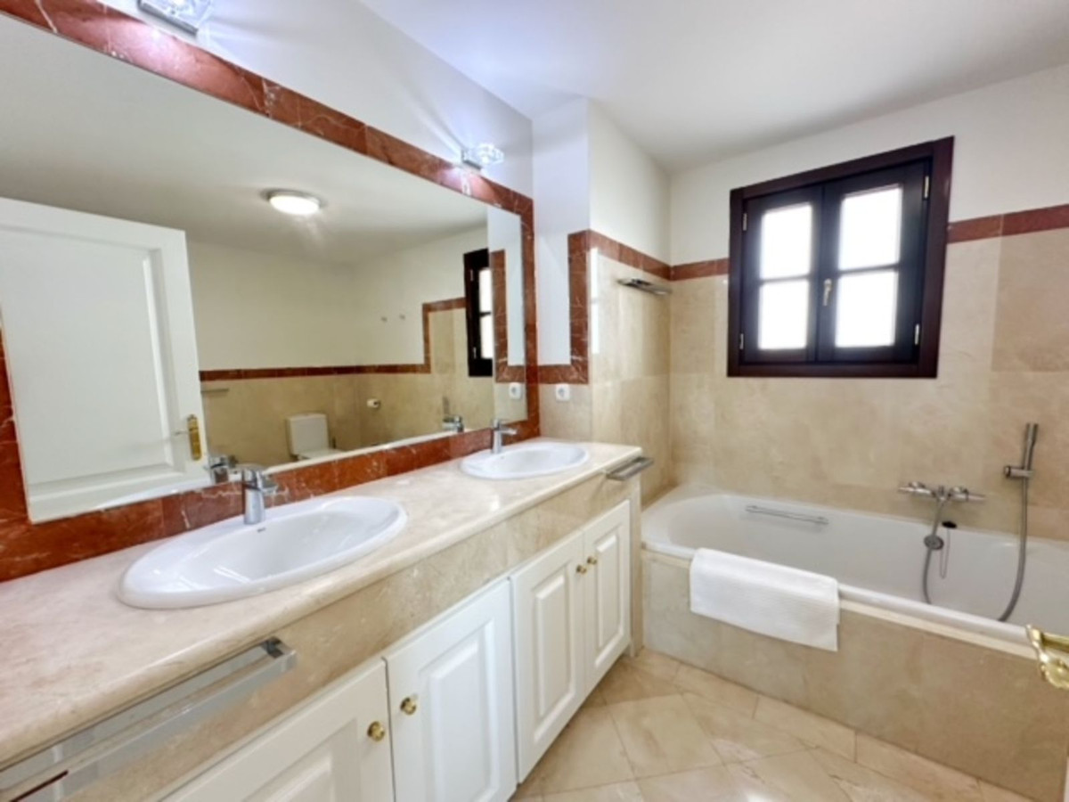 Photo 24 Semi-Detached House La Heredia, Costa del Sol, Málaga – R4850773