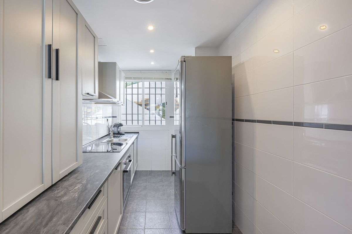Photo 11 Ground Floor Apartment Nueva Andalucía, Costa del Sol, Málaga – R4927462