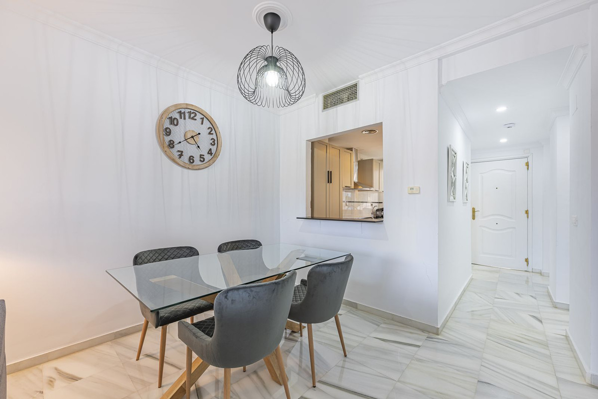 Photo 6 Ground Floor Apartment Nueva Andalucía, Costa del Sol, Málaga – R4927462