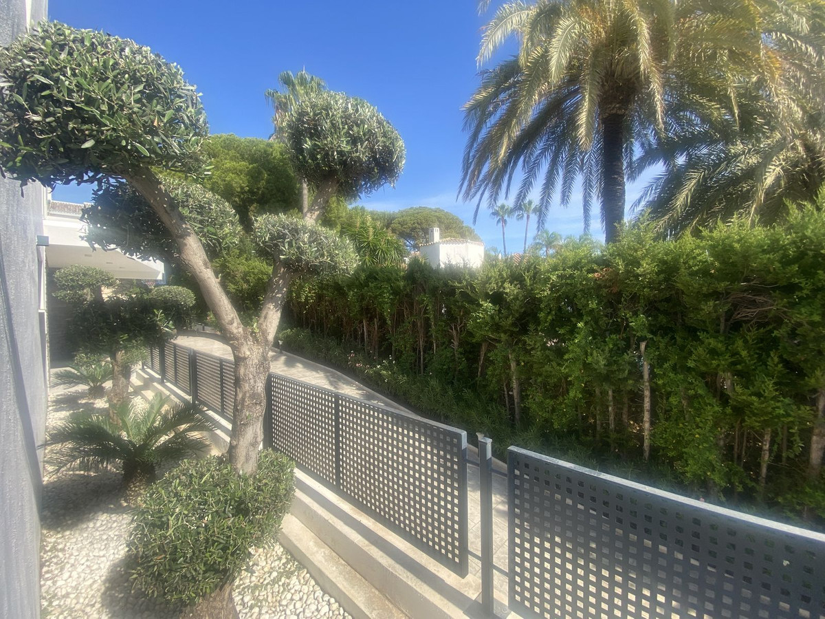 Photo 27 Detached Villa Atalaya, Costa del Sol, Málaga – R4981324