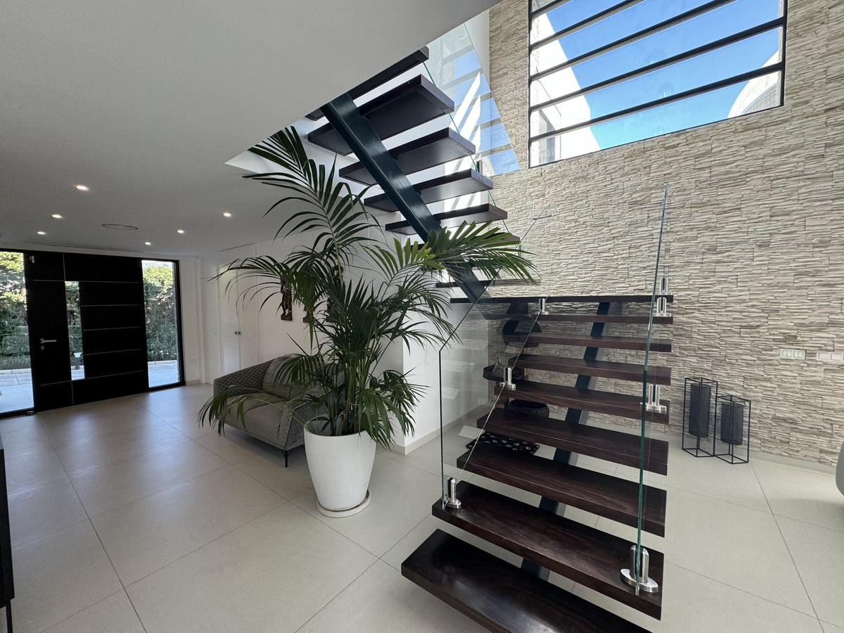Photo 39 Detached Villa Atalaya, Costa del Sol, Málaga – R4981324