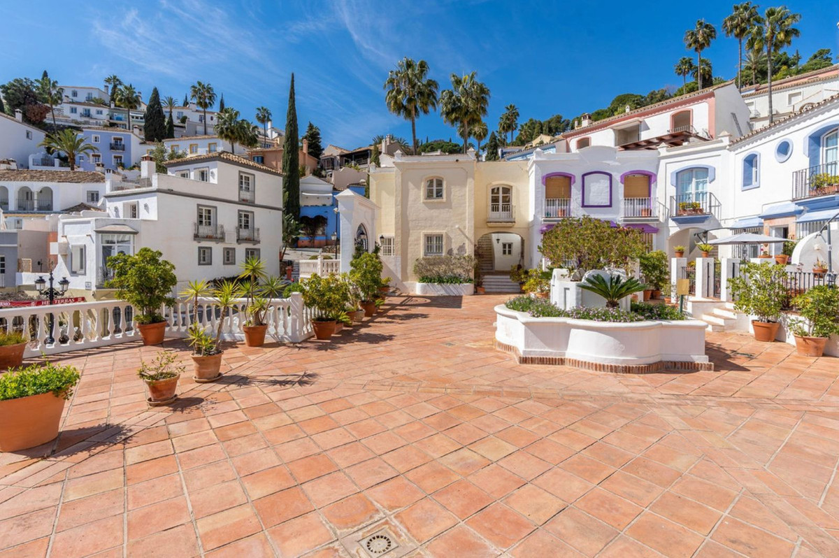 Photo 3 Townhouse La Heredia, Costa del Sol, Málaga – R4908076